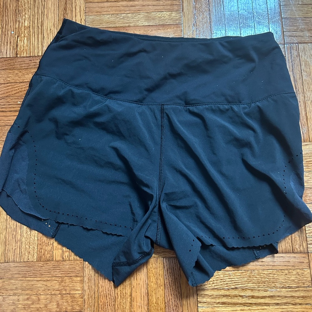 Lululemon black shorts